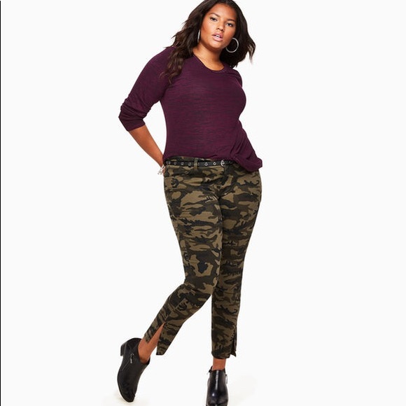 Loralette (Avenue younger sister) Denim - 🤗Pricedrop🤗Loralette Avenue Camo Jean